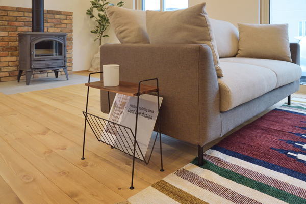 サイドテーブル スチール マガジンラック